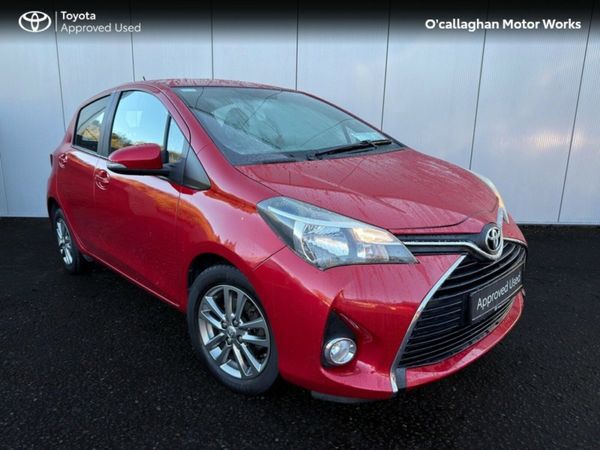 Toyota Yaris Hatchback, Petrol, 2016, Red