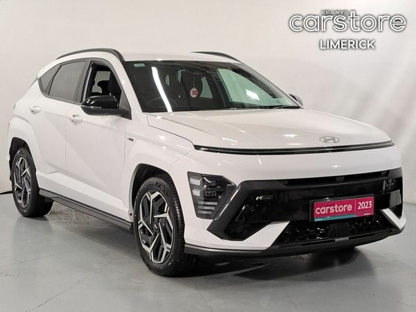 Hyundai KONA MPV, Petrol, 2023, White