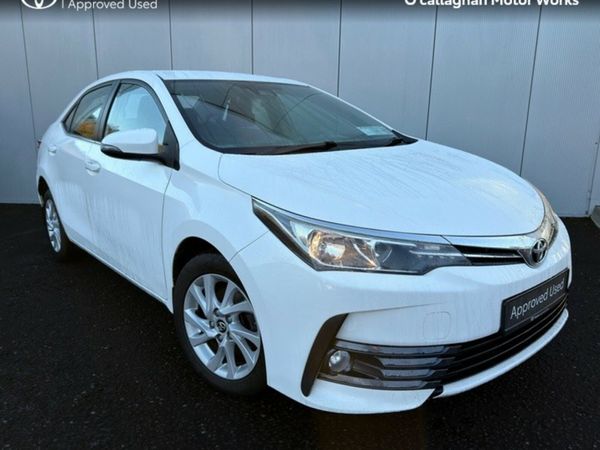 Toyota Corolla Saloon, Petrol, 2019, White