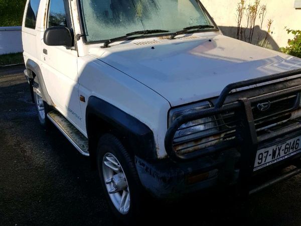 Daihatsu Other Estate, Petrol, 1997, White