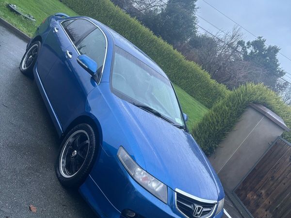 BMW 5-Series Saloon, Diesel, 2008, Blue