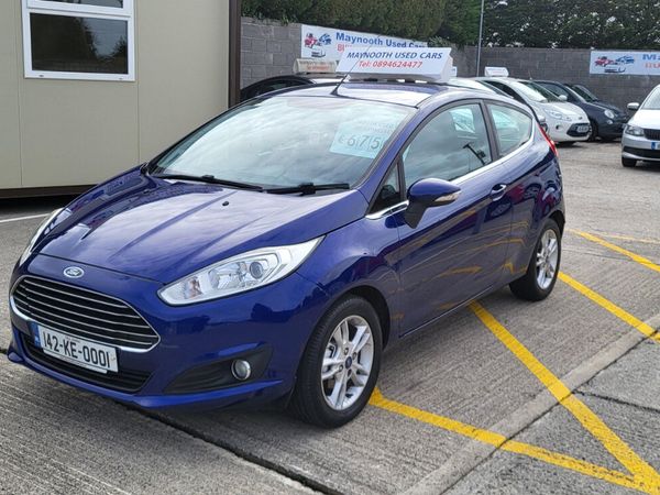 Ford Fiesta Hatchback, Petrol, 2014, Blue