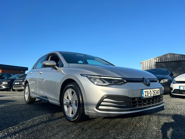 Volkswagen Golf Estate, Petrol, 2023, Grey