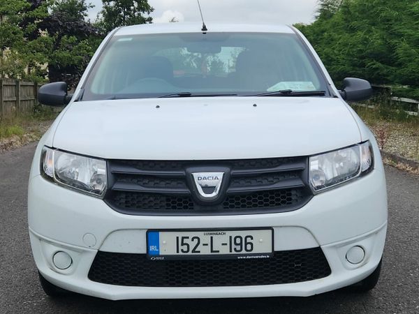 Dacia Sandero Hatchback, Petrol, 2015, White