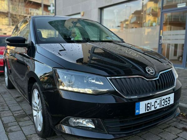 Skoda Fabia Hatchback, Petrol, 2016, Black