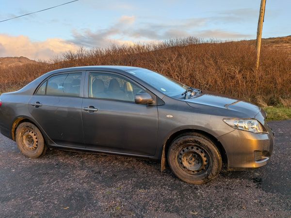 Toyota Corolla Saloon, Petrol, 2008, Grey