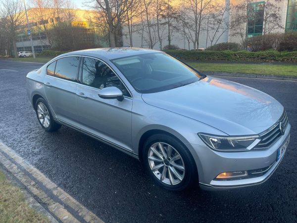 Volkswagen Passat Saloon, Diesel, 2015, Silver