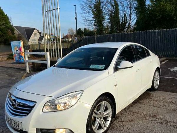 Opel Insignia MPV, Diesel, 2012, White