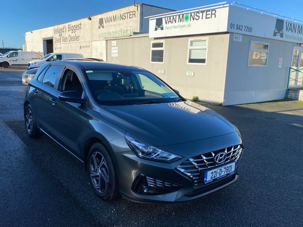 Hyundai i30 Hatchback, Diesel, 2022, Grey