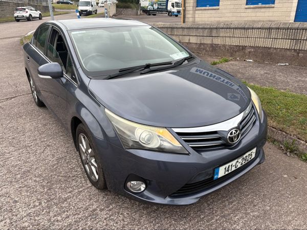 Toyota Avensis Saloon, Diesel, 2014, Blue