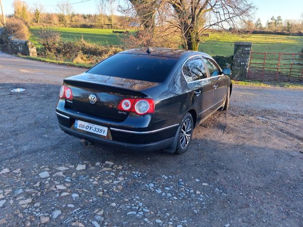 Volkswagen Passat Saloon, Diesel, 2008, Black