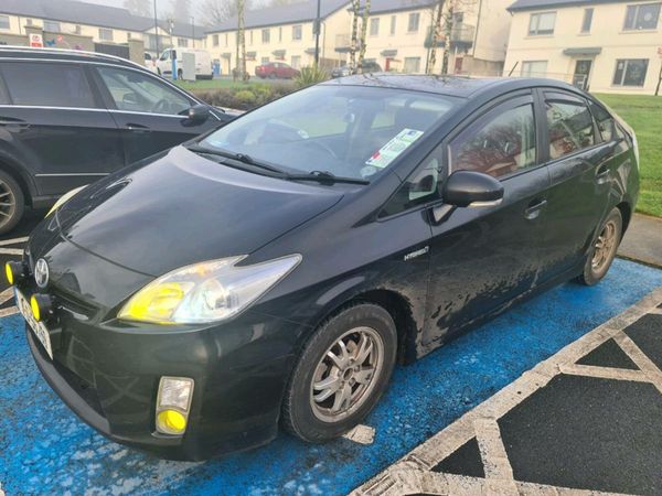 Toyota Prius Hatchback, Petrol Hybrid, 2011, Black