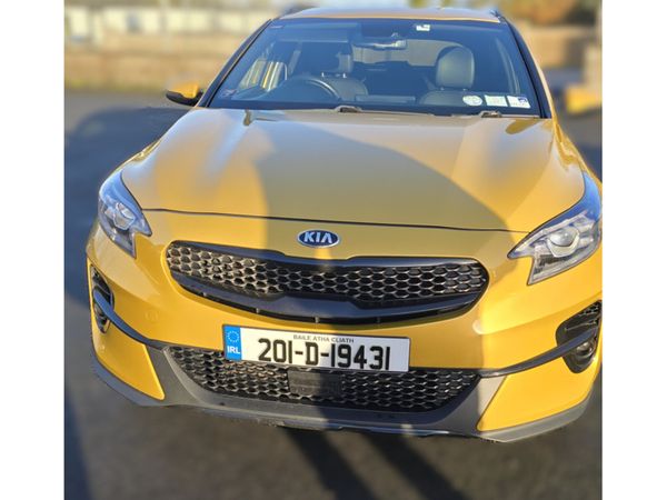 Kia XCeed Hatchback, Petrol, 2020, Yellow