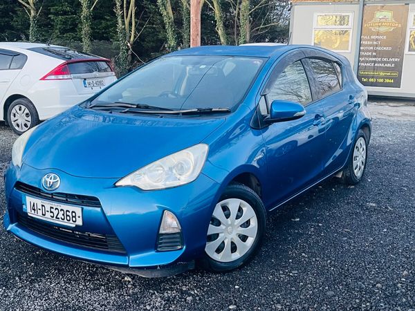Toyota Aqua Hatchback, Petrol Hybrid, 2014, Blue