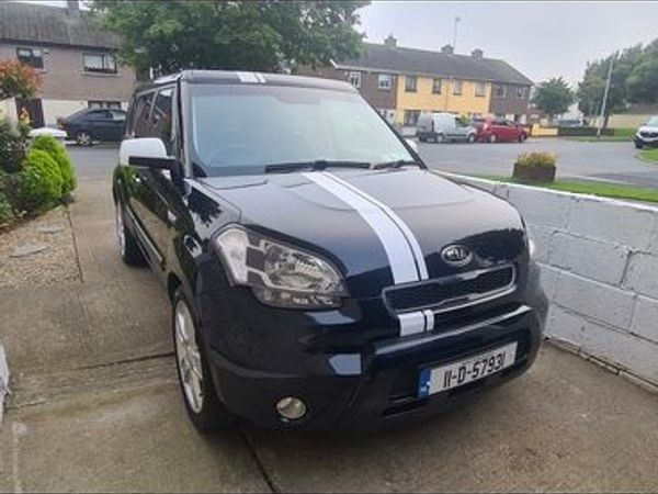 Kia Soul Hatchback, Diesel, 2011, Black