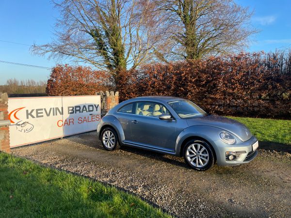 Volkswagen Beetle Hatchback, Petrol, 2018, Blue
