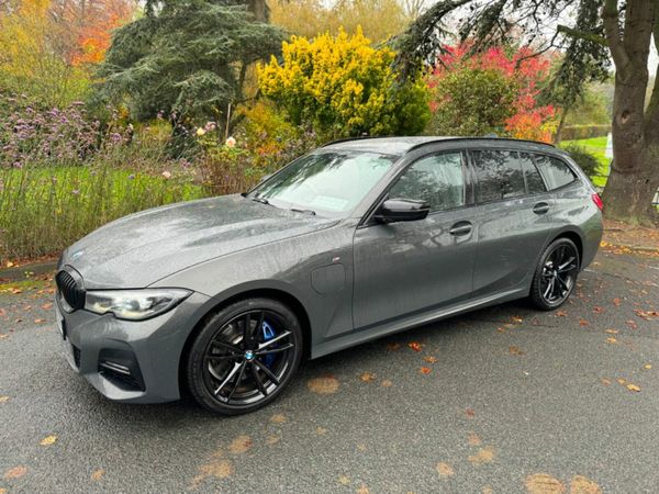 BMW 3-Series Estate, Petrol Hybrid, 2021, Grey