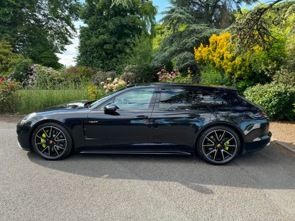 Porsche Panamera Estate, Petrol Plug-in Hybrid, 2018, Black