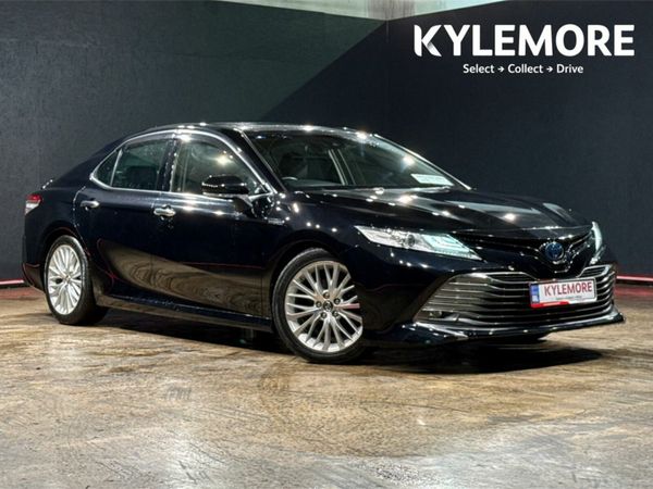 Toyota Camry Saloon, Petrol Hybrid, 2018, Black