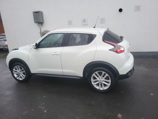 Nissan Juke SUV, Diesel, 2015, White