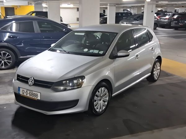 Volkswagen Polo Hatchback, Petrol, 2012, Silver