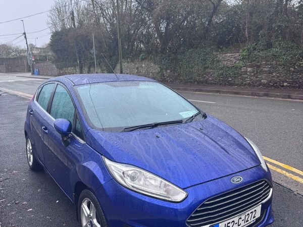 Ford Fiesta Hatchback, Petrol, 2015, Blue