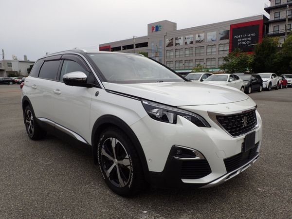 Peugeot 5008 MPV, Diesel, 2021, White