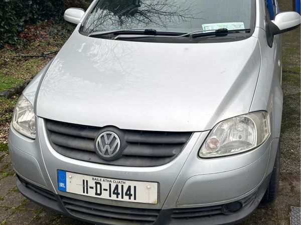 Volkswagen Fox Hatchback, Petrol, 2011, Silver