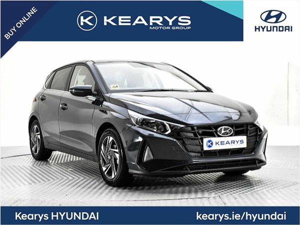 Hyundai i20 Hatchback, Petrol, 2023, Grey