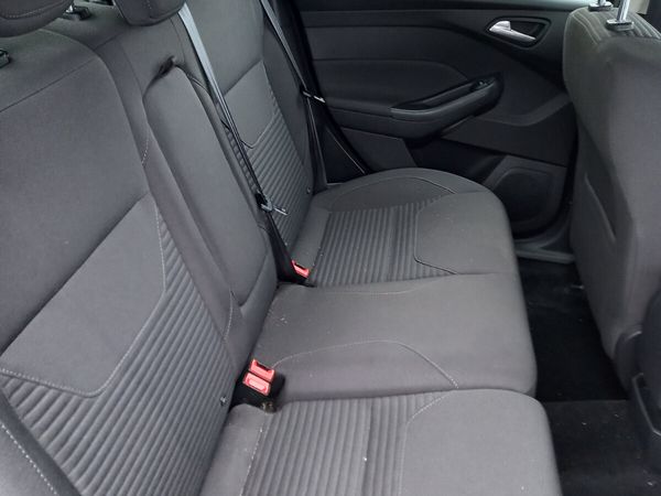 Ford Focus Hatchback, Diesel, 2018, Grey
