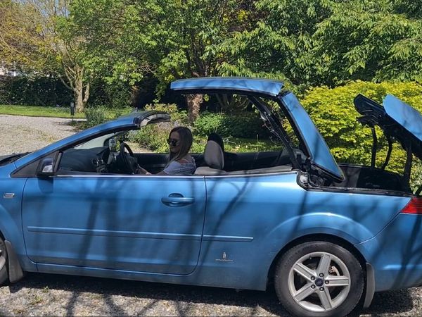Ford Focus Convertible, Petrol, 2008, Blue