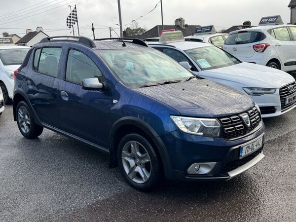 Dacia Sandero Stepway Hatchback, Diesel, 2017, Blue