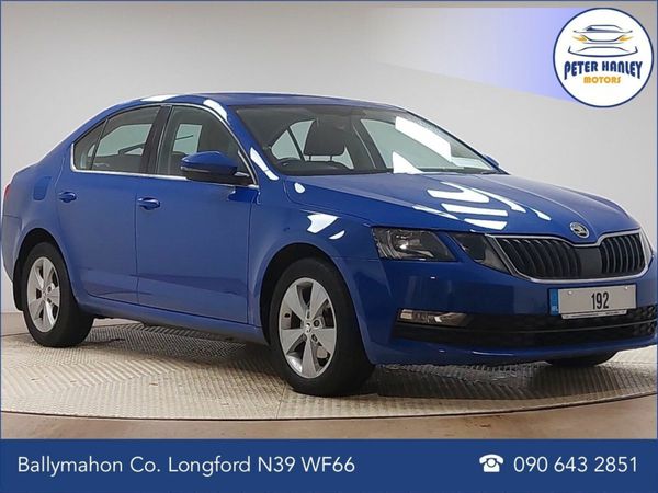 Skoda Octavia Hatchback, Diesel, 2019, Blue