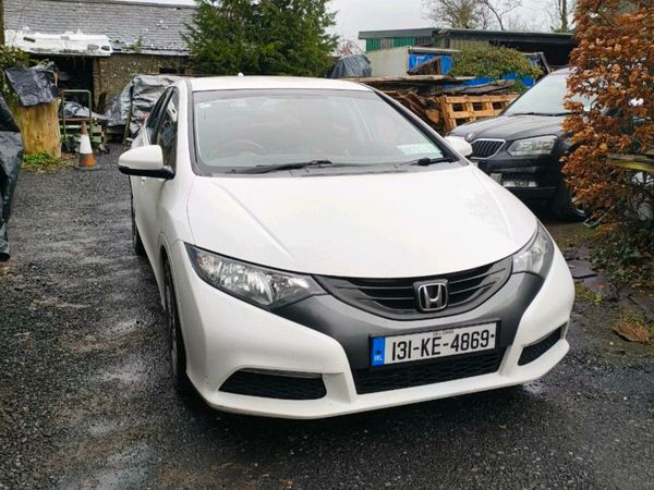 Honda Civic Hatchback, Petrol, 2013, White
