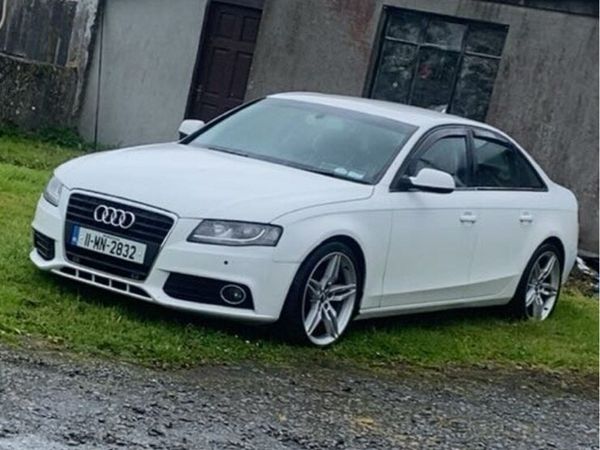 Audi A4 Saloon, Diesel, 2011, White