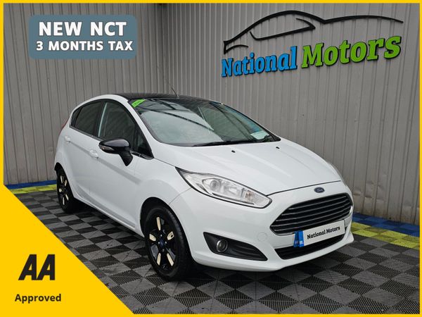 Ford Fiesta Hatchback, Petrol, 2016, White