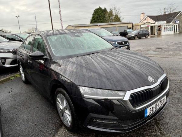 Skoda Octavia Hatchback, Diesel, 2024, Black
