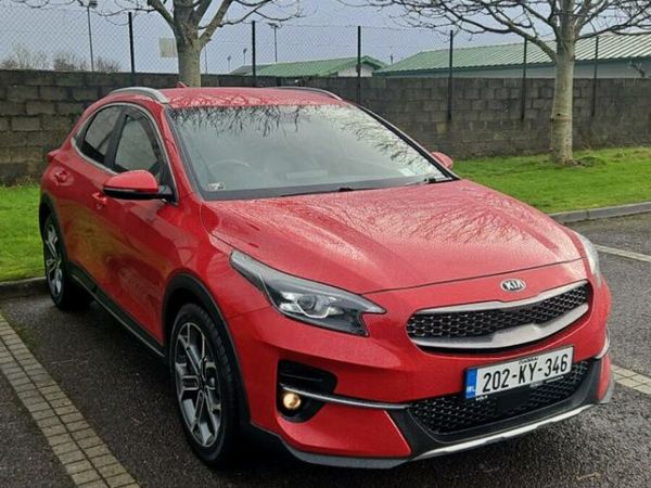 Kia XCeed Hatchback, Petrol, 2020, Red