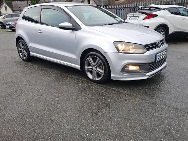 Volkswagen Polo Hatchback, Petrol, 2013, Silver