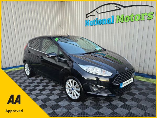 Ford Fiesta Hatchback, Petrol, 2016, Black