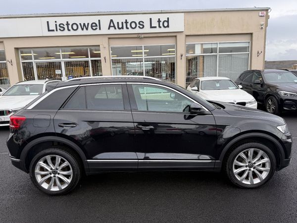 Volkswagen T-Roc Hatchback, Diesel, 2022, Black
