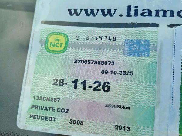 Peugeot 3008 MPV, Diesel, 2013, Black