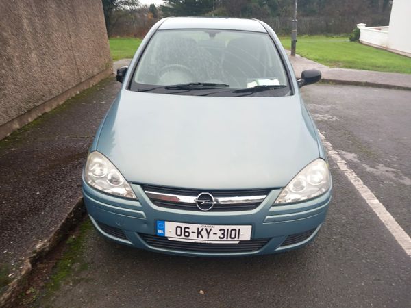 Opel Corsa Hatchback, Petrol, 2006, Blue