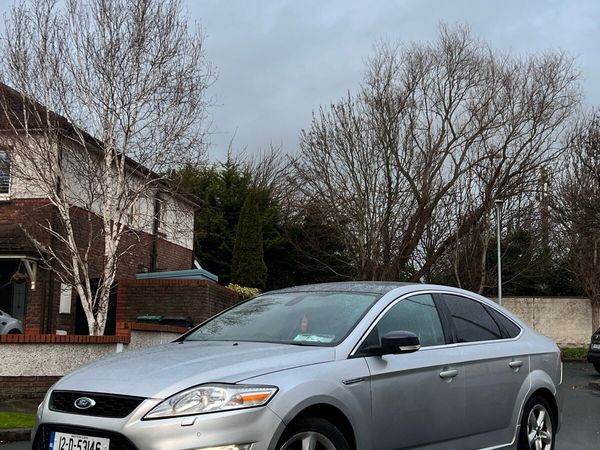 Ford Mondeo Hatchback, Diesel, 2012, Silver