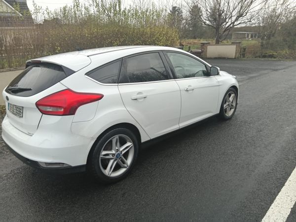 Ford Focus Hatchback, Diesel, 2016, White