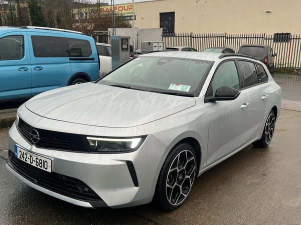 Opel Astra Estate/Jeep, Diesel, 2024, Grey