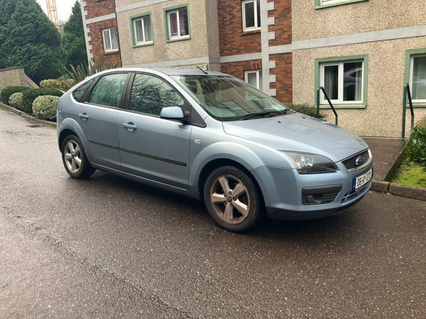 Ford Focus Hatchback, Petrol, 2006, Blue