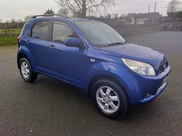 Daihatsu Terios SUV, Petrol, 2007, Blue