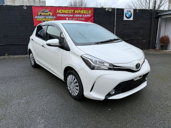 Toyota Vitz Hatchback, Petrol, 2016, White