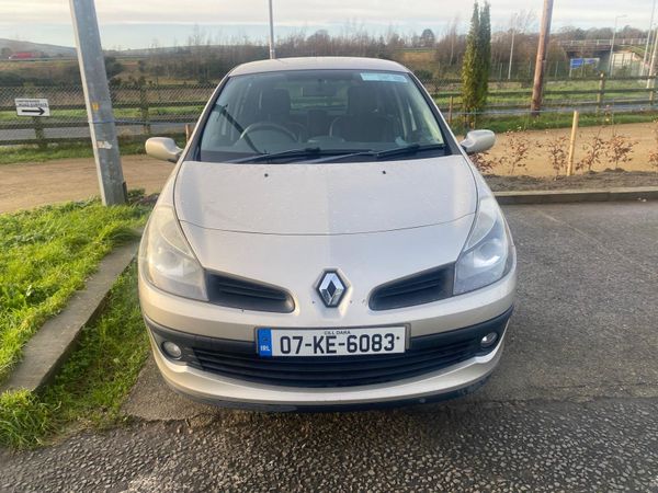 Renault Clio Hatchback, Petrol, 2007, Yellow